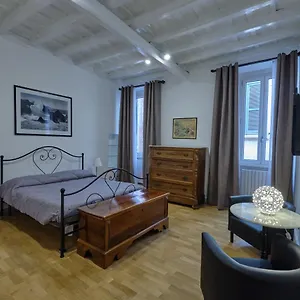 Domus Pastini Rzym